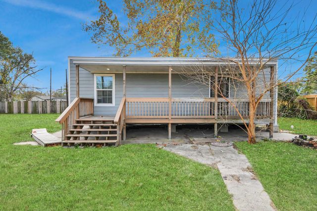 9325 Grady Street, Houston, TX 77016