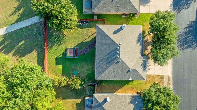 1024 Portchester Castle PATH, Pflugerville, TX 78660