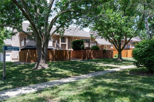 10951 Gillette Street, Overland Park, KS 66210