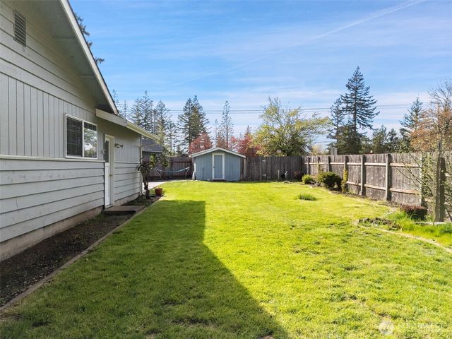 20 E Oak Place, Shelton, WA 98584