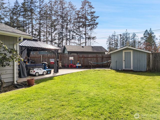 20 E Oak Place, Shelton, WA 98584