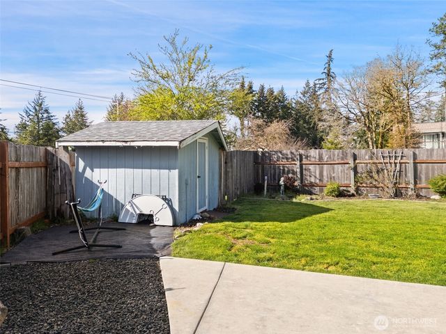 20 E Oak Place, Shelton, WA 98584