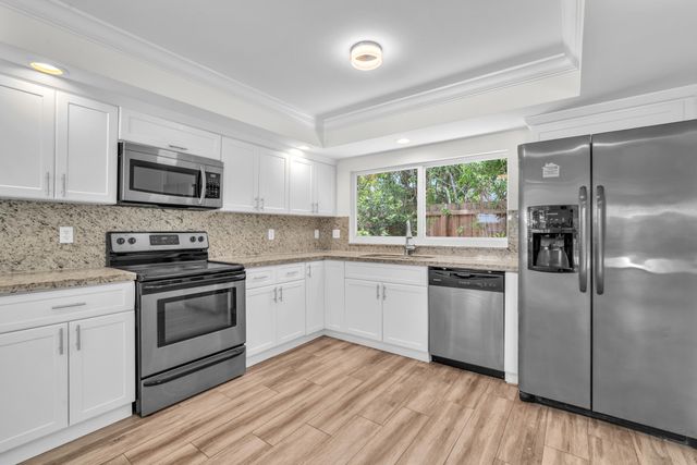 1424 SW 13th Drive 1424, Boca Raton, FL 33486