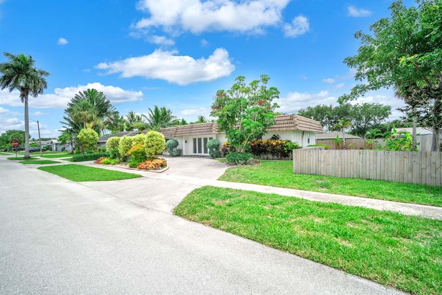 1424 SW 13th Drive 1424, Boca Raton, FL 33486