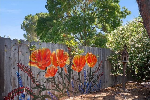 1523 Country Club Drive, Paso Robles, CA 93446