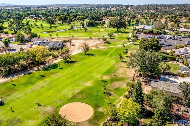 1523 Country Club Drive, Paso Robles, CA 93446