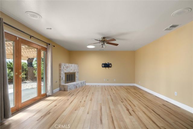 1523 Country Club Drive, Paso Robles, CA 93446