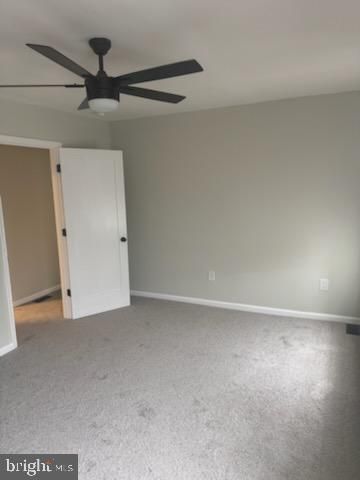 32 RIVER BANK DR, Roebling, NJ 08554