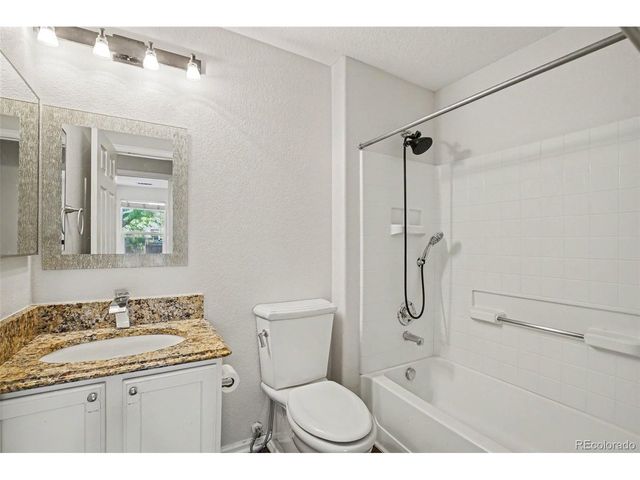 6381 E 136th Pl, Thornton, CO 80602