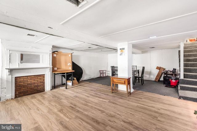 113 SEVILLE ST, Philadelphia, PA 19127