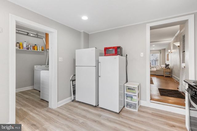 113 SEVILLE ST, Philadelphia, PA 19127