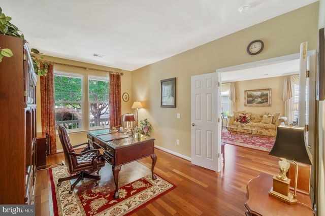 17253 FOUR SEASONS DR, Dumfries, VA 22025