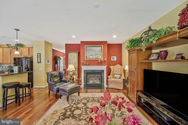 17253 FOUR SEASONS DR, Dumfries, VA 22025
