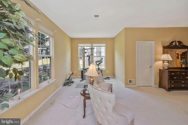 17253 FOUR SEASONS DR, Dumfries, VA 22025