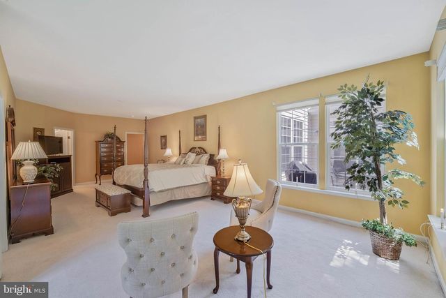 17253 FOUR SEASONS DR, Dumfries, VA 22025