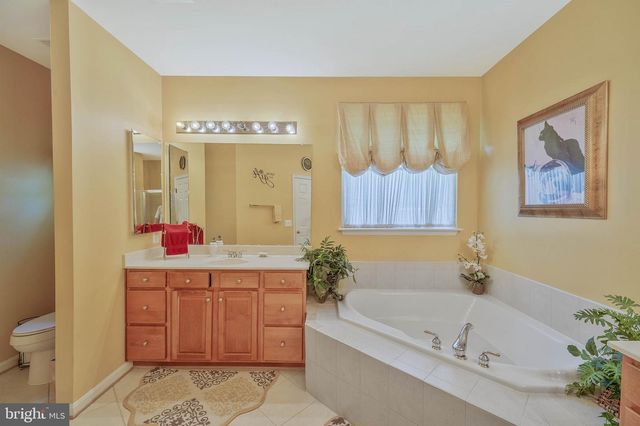 17253 FOUR SEASONS DR, Dumfries, VA 22025