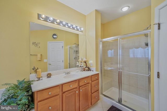 17253 FOUR SEASONS DR, Dumfries, VA 22025