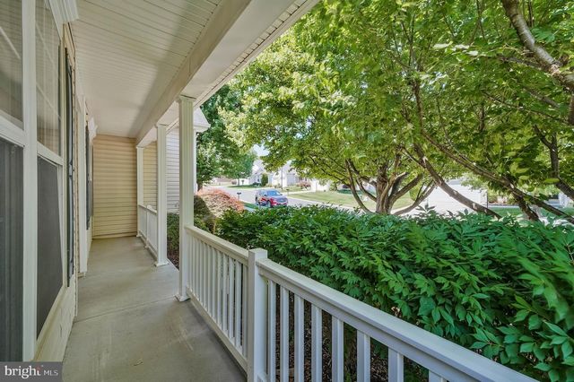 17253 FOUR SEASONS DR, Dumfries, VA 22025