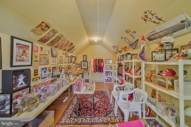 17253 FOUR SEASONS DR, Dumfries, VA 22025