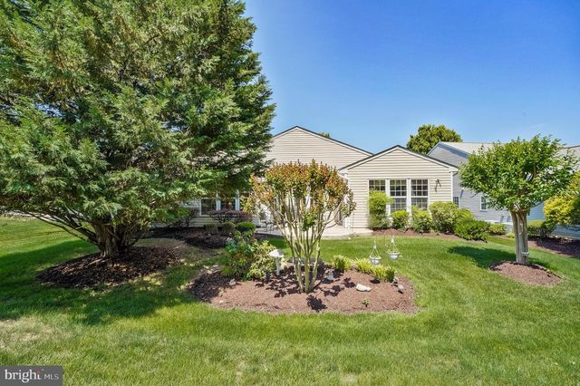 17253 FOUR SEASONS DR, Dumfries, VA 22025