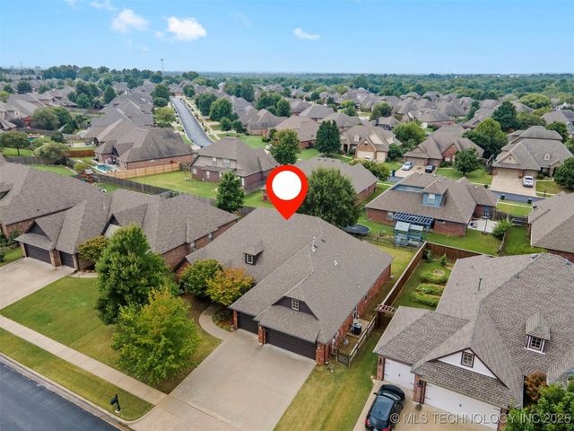 9408 N 96th East Avenue, Owasso, OK 74055