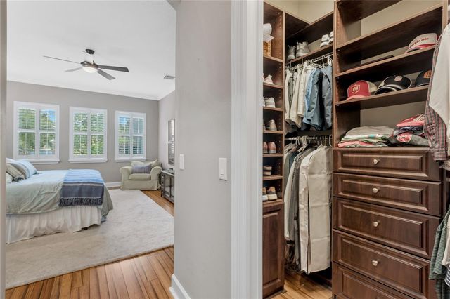 9127 TILLINGHAST DRIVE, Tampa, FL 33626