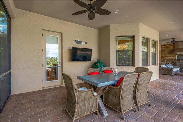 9127 TILLINGHAST DRIVE, Tampa, FL 33626