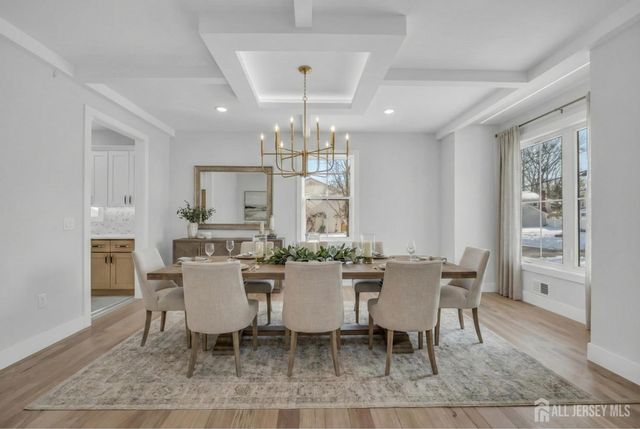 24 Norton Street, Edison, NJ 08820