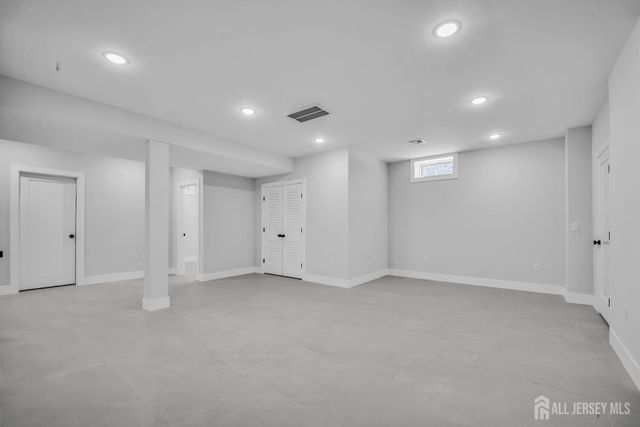 24 Norton Street, Edison, NJ 08820