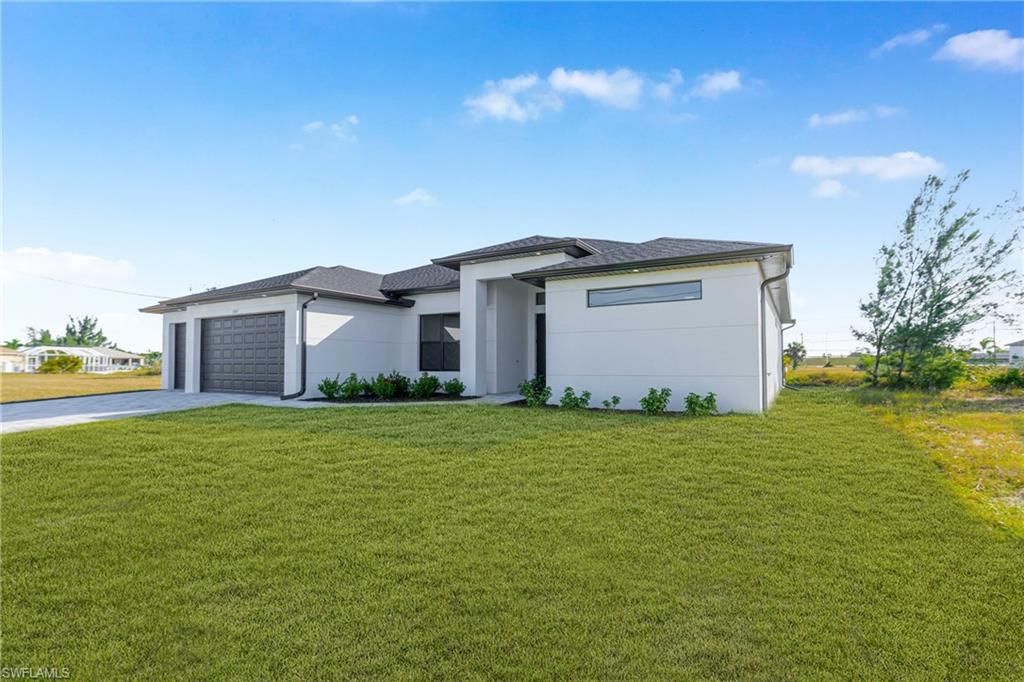 2005 NW 32nd CT, CAPE CORAL, FL 33993 — photo 5