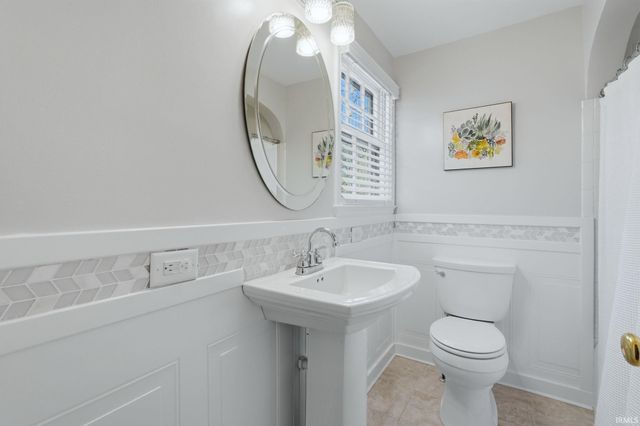 1615 Dodge Avenue, Fort Wayne, IN 46805
