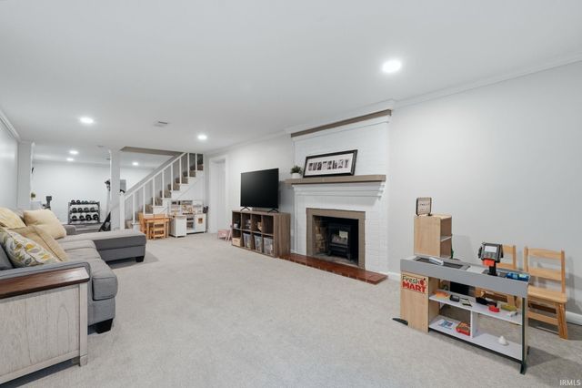 1615 Dodge Avenue, Fort Wayne, IN 46805