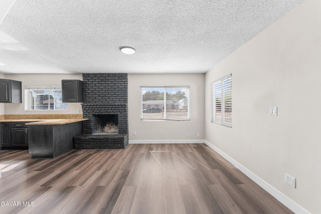 43028 W 45th Street, Lancaster, CA 93536