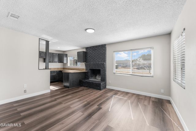 43028 W 45th Street, Lancaster, CA 93536