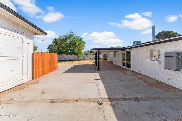 43028 W 45th Street, Lancaster, CA 93536