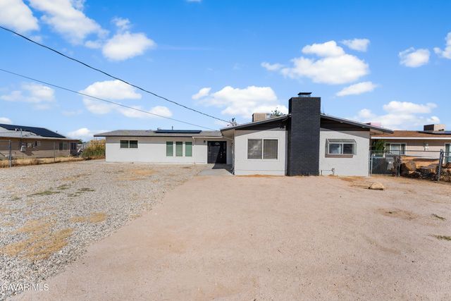 43028 W 45th Street, Lancaster, CA 93536