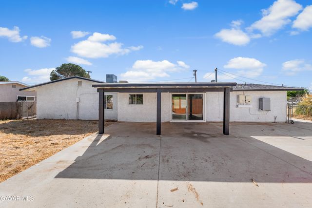 43028 W 45th Street, Lancaster, CA 93536