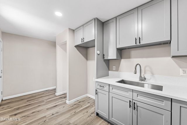 43028 W 45th Street, Lancaster, CA 93536