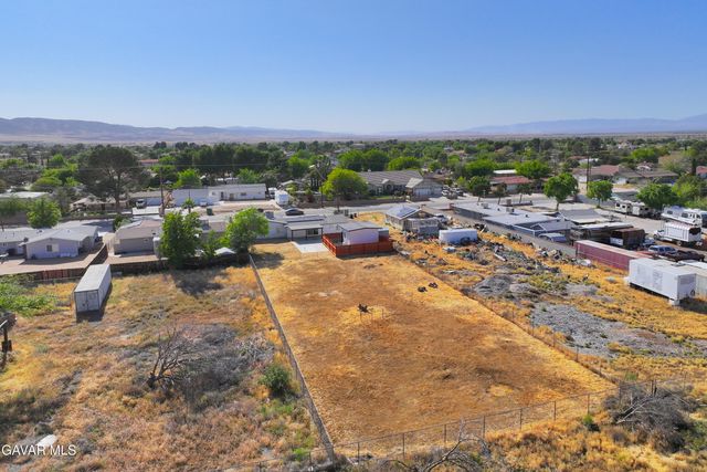 43028 W 45th Street, Lancaster, CA 93536