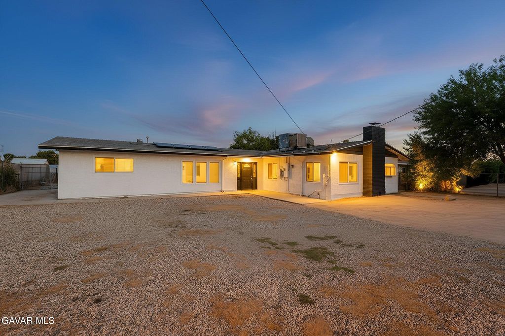 43028 W 45th Street, Lancaster, CA 93536