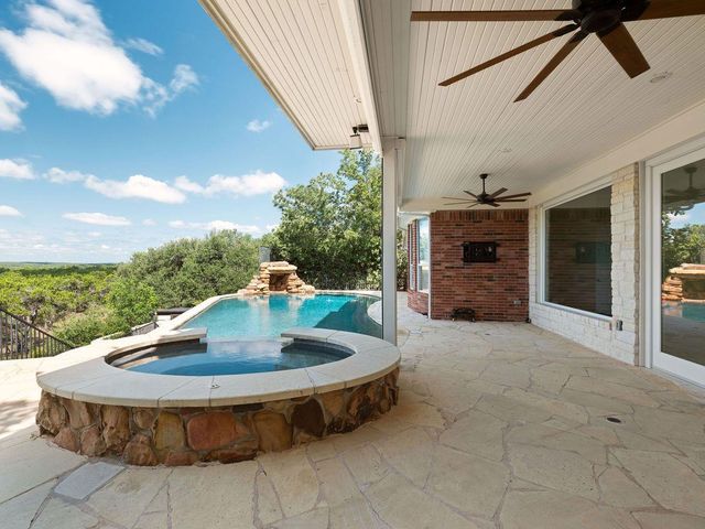 7319 Yaupon DR, Austin, TX 78759