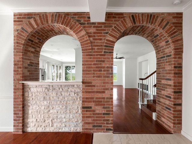 7319 Yaupon DR, Austin, TX 78759