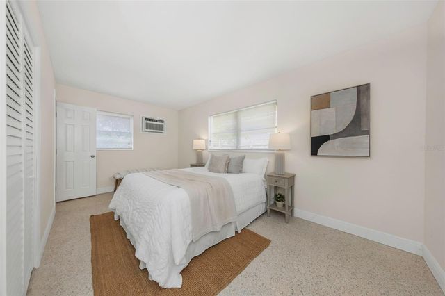 4658 25TH AVENUE S, St Petersburg, FL 33711
