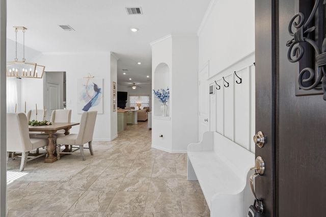 312 Fox Trail Road, Montgomery, TX 77316