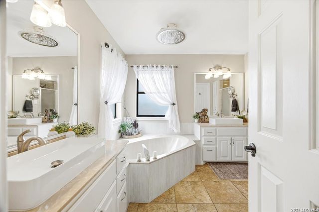 9608 Azalea Circle, San Antonio, TX 78266