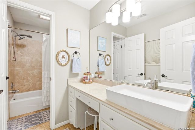 9608 Azalea Circle, San Antonio, TX 78266