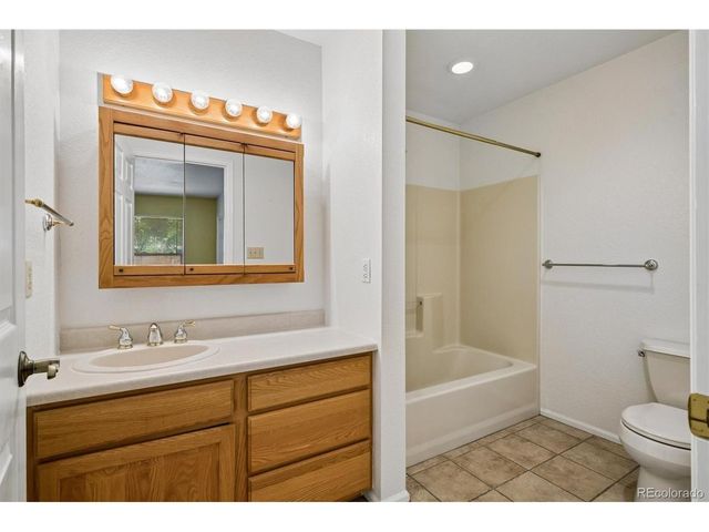 221 Jay St, Lakewood, CO 80226