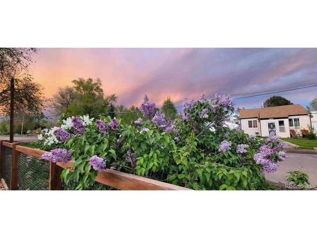 221 Jay St, Lakewood, CO 80226