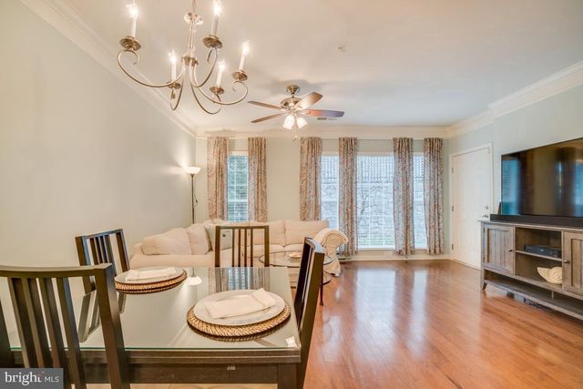 2291 KEW GARDENS DR, Woodbridge, VA 22191