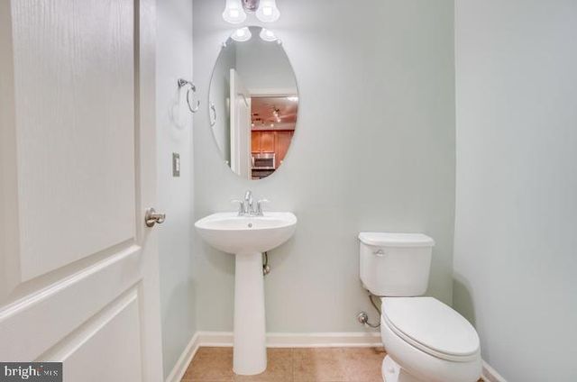 2291 KEW GARDENS DR, Woodbridge, VA 22191
